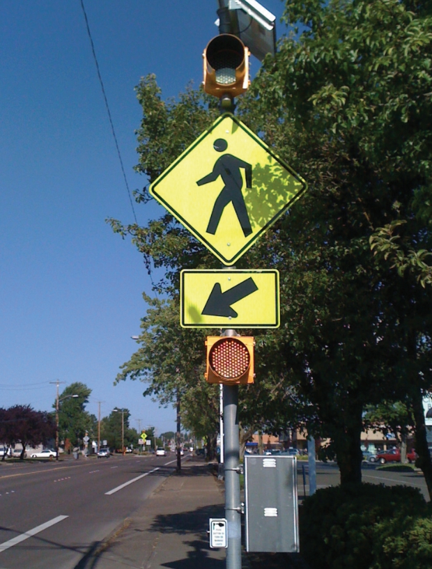 Economy Solar Powered Flashing LED PEDESTRIAN CROSSING Sign