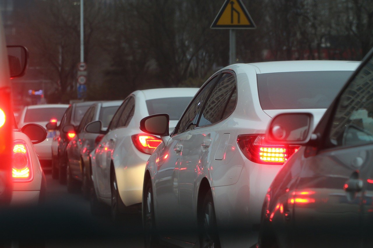 How Traffic Congestion Impacts Road Safety